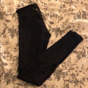 Lululemon yoga pants
